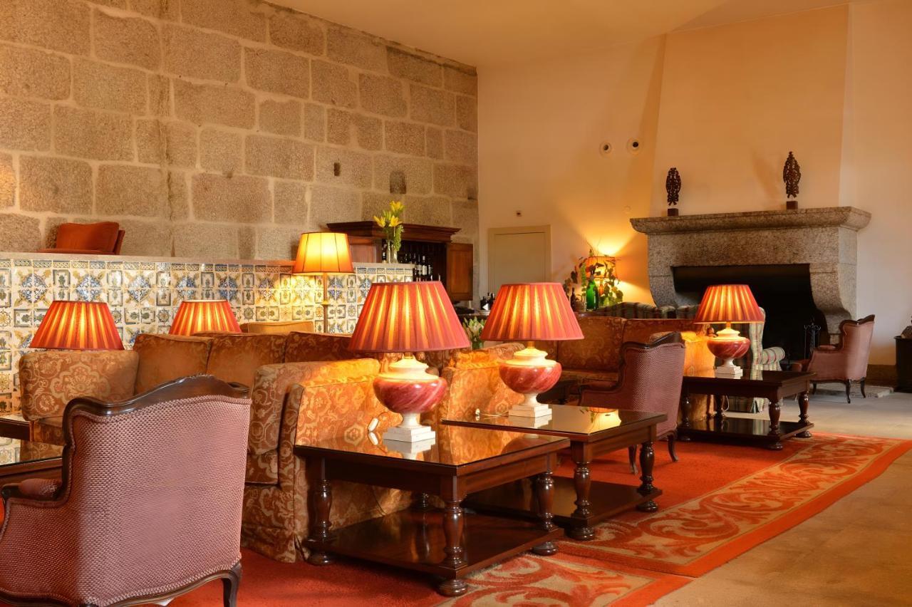 Pousada Mosteiro De Guimarães Dış mekan fotoğraf The interior of the hotel